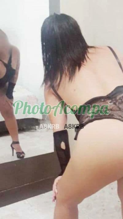 Acompanhante em Guarapari com beijo grego (2) — Dany