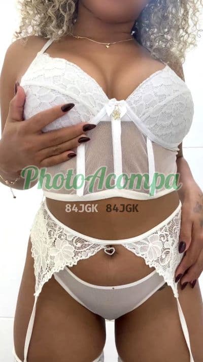 Acompanhante magra em Suzano (3) — Diana