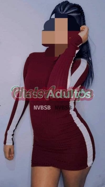 Acompanhante morena em Caraguatatuba, foto de perfil