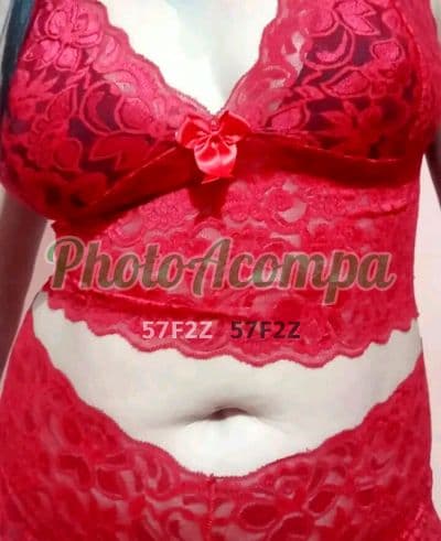 Acompanhante em Campos dos Goytacazes com beijo grego (2) — Emanuelly