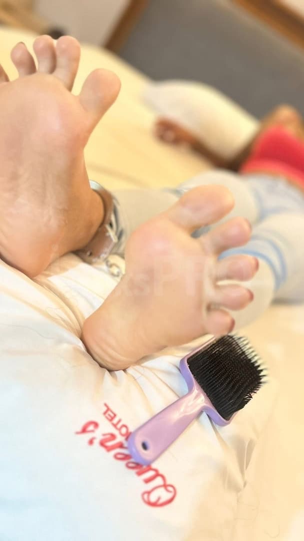 Feet Geh — acompanhante em São Paulo