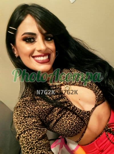 Acompanhante em Curitiba com beijo na boca (2) — Gaby Lopez