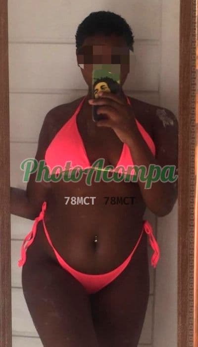 Acompanhante negra em Duque de Caxias (5) — Gaby Loren