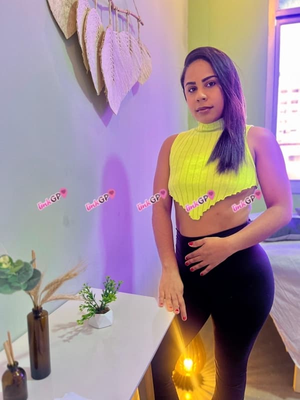 Isah — acompanhante em Brasil