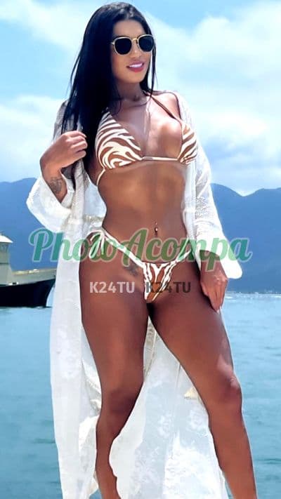 Acompanhante magra em Ilhabela (2) — Isis