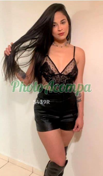 Acompanhante em Valinhos com beijo na boca (2) — Jennifer
