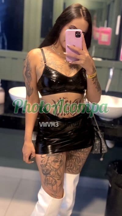 Acompanhante em Curitiba com beijo na boca (2) — Jéssica
