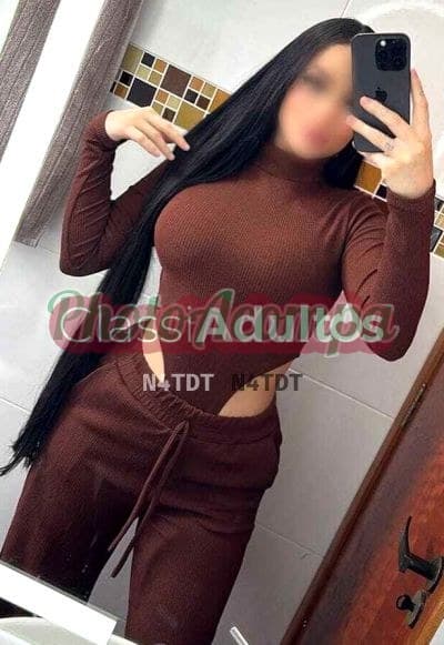 Acompanhante morena em ABC Paulista — Júlia