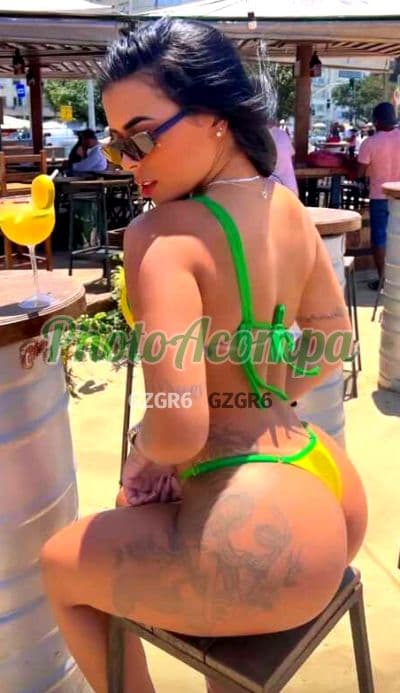 Acompanhante peituda em Santos (3) — Júlia