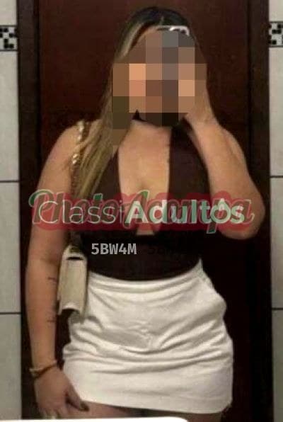 Júlia em Itanhaém — atendimento com hora marcada