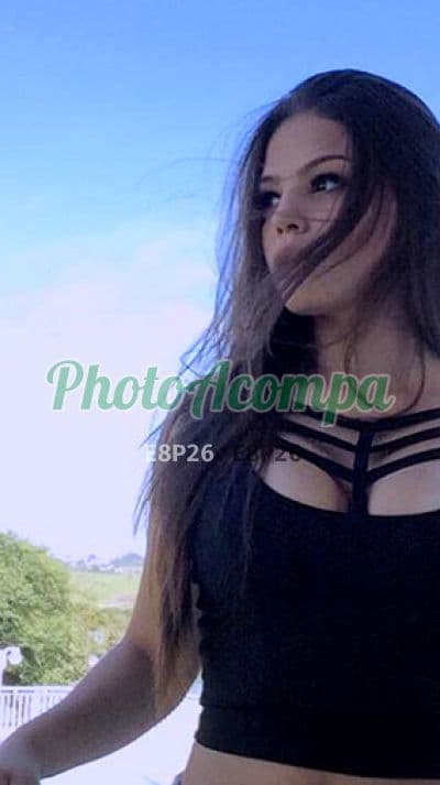 Foto 2: Acompanhante em Rio de Janeiro — beijo na boca, Júlia