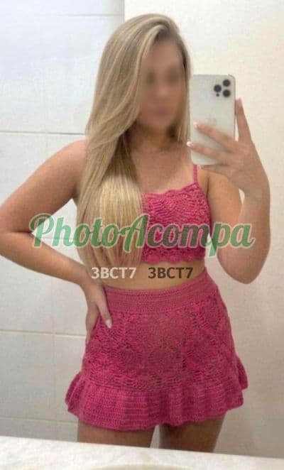 Acompanhante peituda em Salvador, foto 4 de Júlia