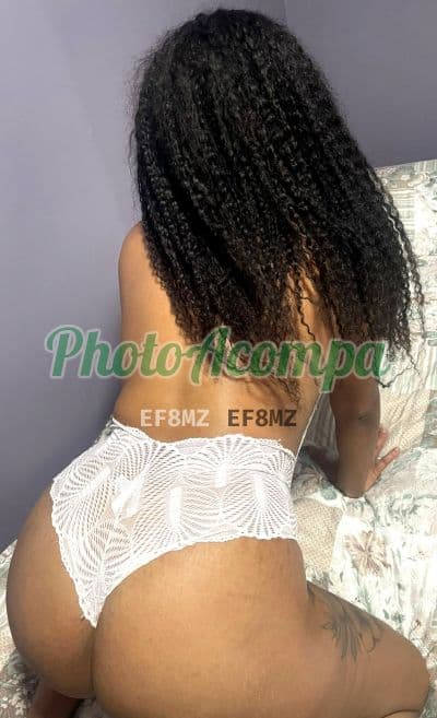 Acompanhante em Duque de Caxias com oral natural (6) — Julie