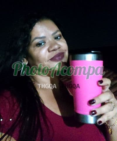 Acompanhante em Valinhos com beijo grego (2) — Karoline