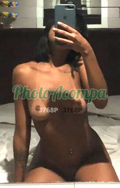 Acompanhante em Vitória com beijo grego (2) — Karolzinha