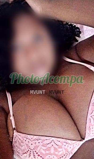 Acompanhante em Embu das Artes com beijo grego (6) — Khimberly