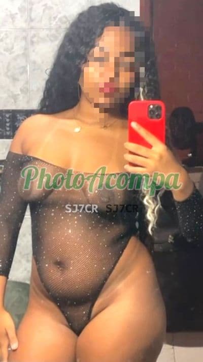 Acompanhante de seios naturais em Itaboraí (4) — Lara