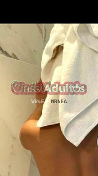 Acompanhante ruiva em Olinda