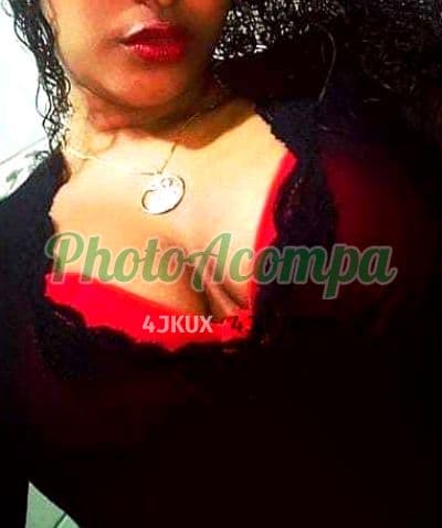 Acompanhante de seios naturais em Belford Roxo, foto 5 de Larissa