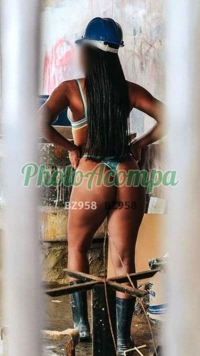 Acompanhante morena em Catanduva, foto 3 de Larissa