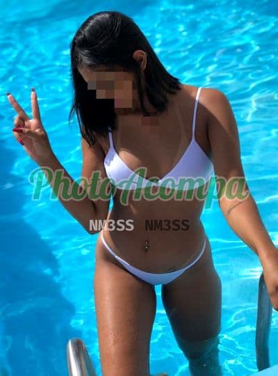 Acompanhante em Duque de Caxias com beijo grego (2) — Larissa