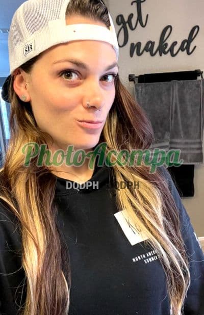 Acompanhante magra em Colombo (5) — Larissa