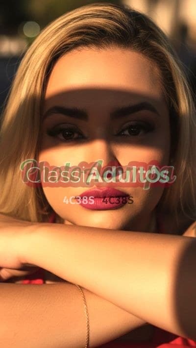Acompanhante loira em Contagem