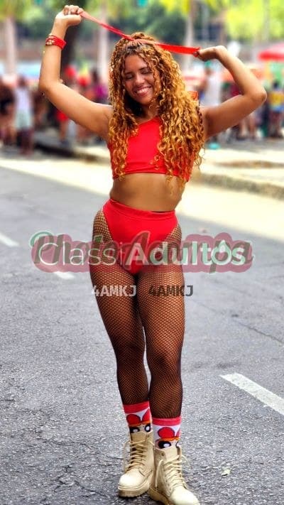 Lia, 25 anos — acompanhante no Rio de Janeiro