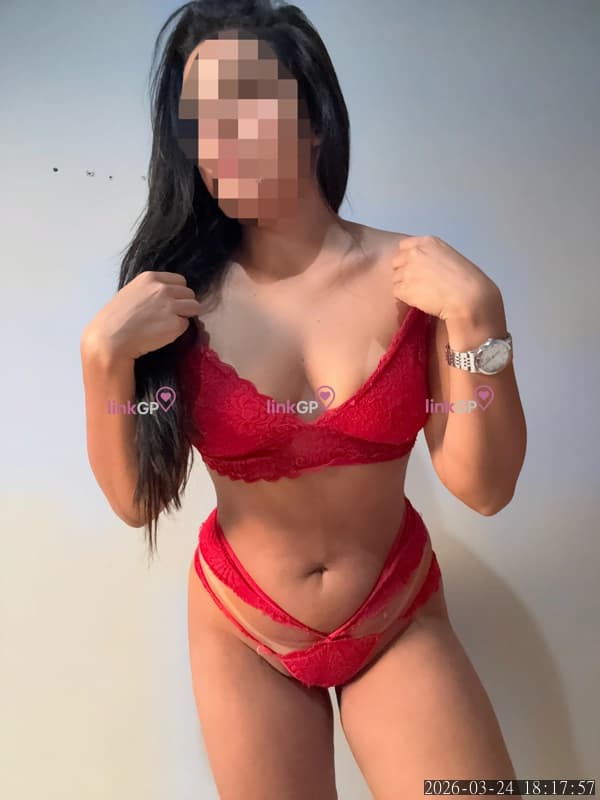 Acompanhante magra em Bom Despacho, foto 2 de Luiza
