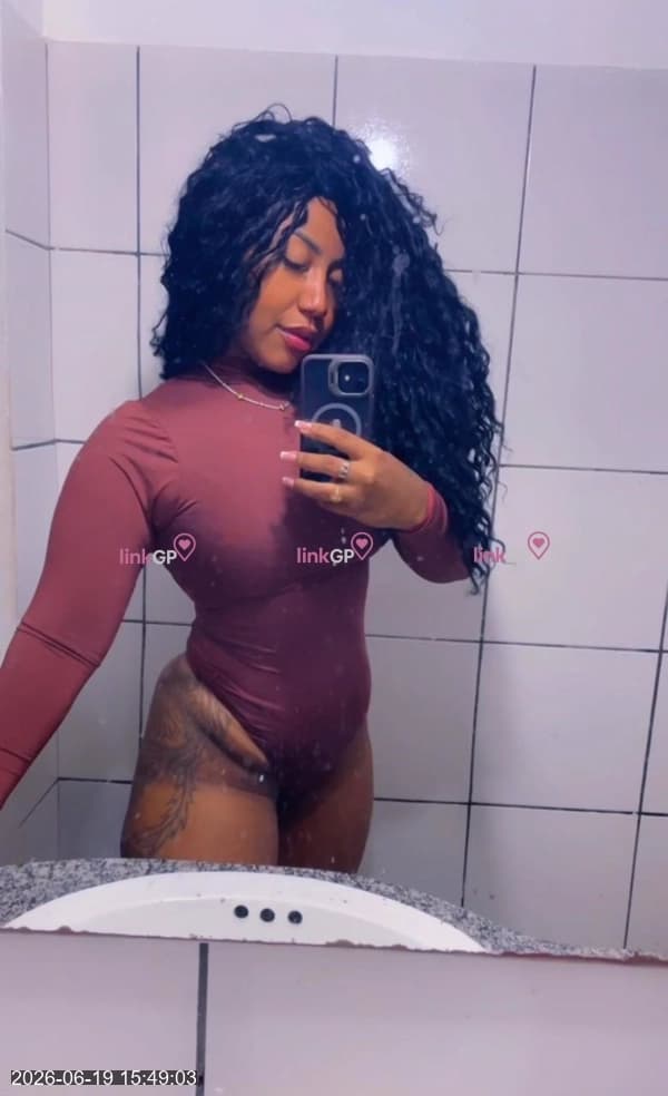 Maju — acompanhante em Bauru