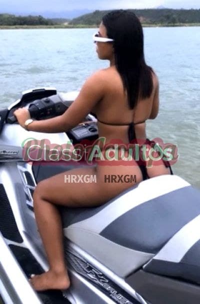Acompanhante morena em Nova Iguaçu — Maya Campos