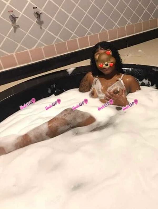 Acompanhante ninfeta novinha em Salvador, foto 13 de Mellicia🥵