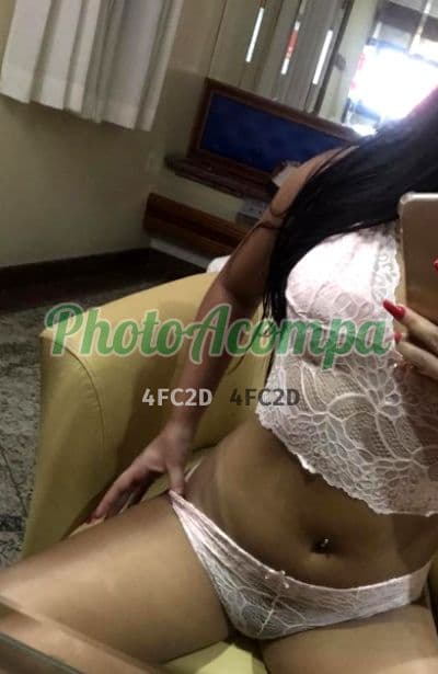 Acompanhante em Niterói com beijo na boca (2) — Mia Morena
