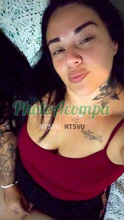 Acompanhante em Aparecida de Goiânia com beijo na boca (2) — Milena