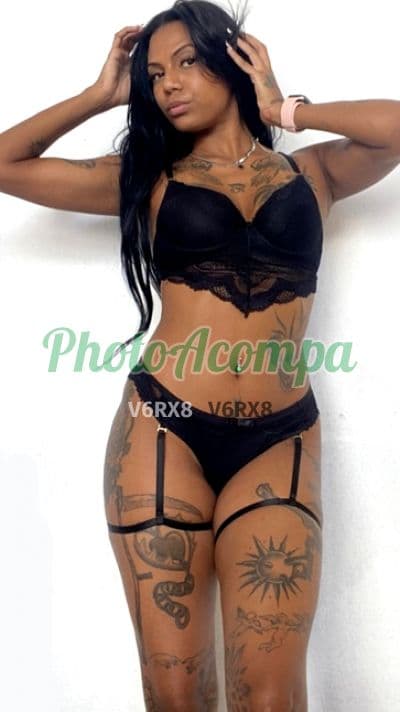 Acompanhante em Nova Iguaçu com beijo grego (2) — Nathália