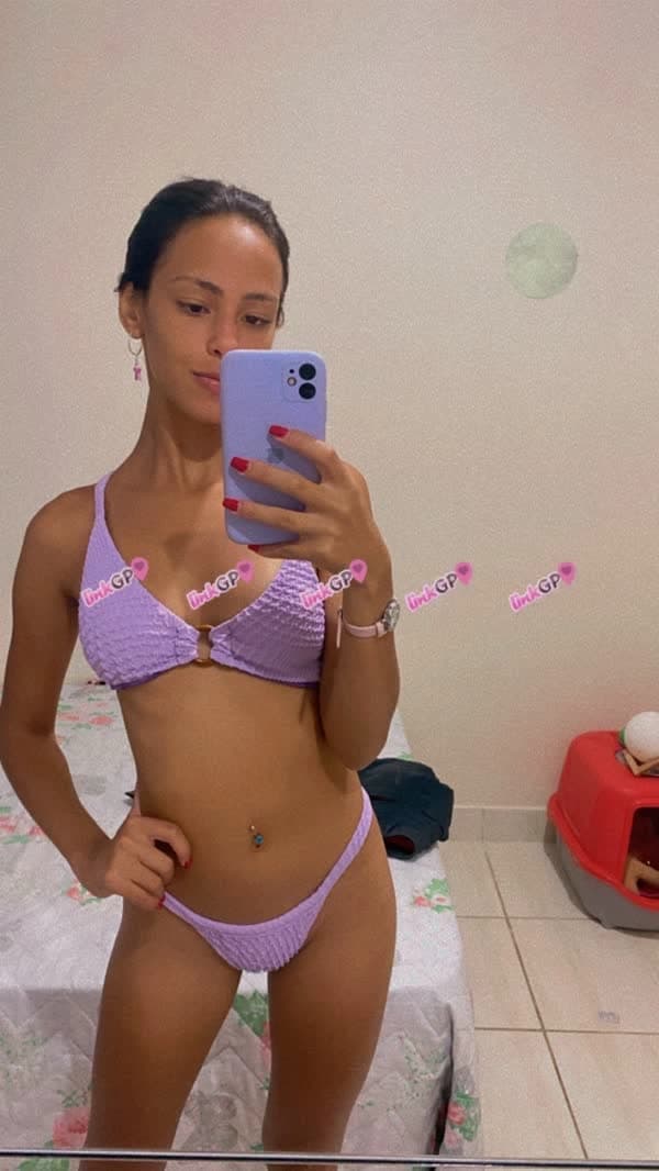 Foto 4: Acompanhante em Rio das Ostras — beijo grego, Nessa