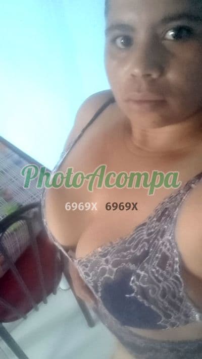 Acompanhante peituda em Olímpia (3) — Nina