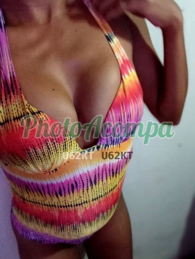 Acompanhante em Guarujá com beijo na boca (2) — Pérola