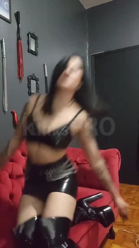 Foto 2: Acompanhante em São Paulo — fetiche de pés, Queen Yvie