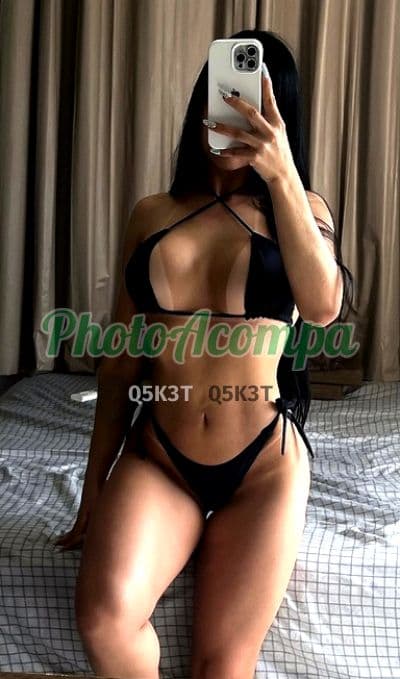 Acompanhante em Piracicaba com namoradinha (2) — Shopia