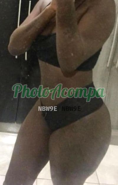 Acompanhante de seios naturais em Campinas, foto 3 de Suzana