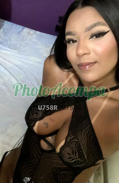 Foto 2: Acompanhante em Búzios — beijo grego, Thaís