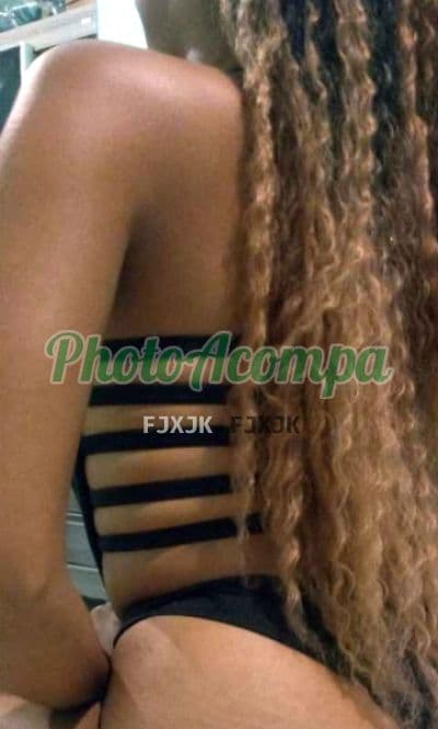 Acompanhante em São Gonçalo com oral natural (6) — Thais Motta