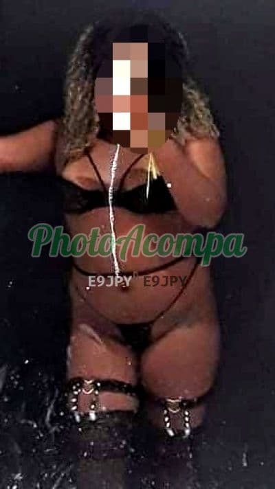 Acompanhante de seios naturais em Niterói (5) — Vanessa