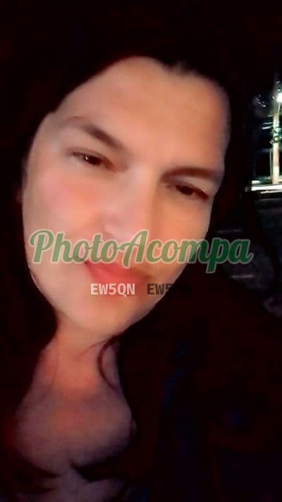 Acompanhante em Bauru com beijo grego (2) — Vitória