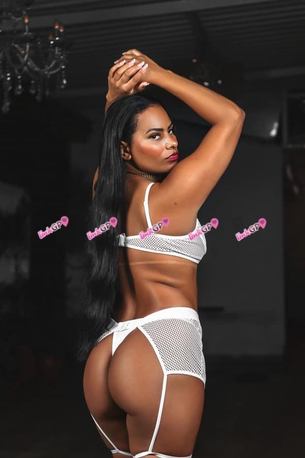 Vivy — acompanhante em Copacabana