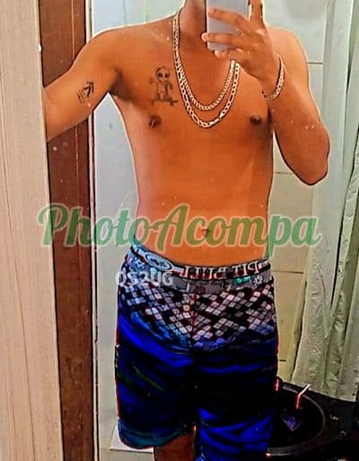 Acompanhante masculino em São Lourenço da Mata com beijo grego (2) — Carlos