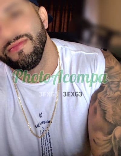Acompanhante masculino em Arinos com oral sem camisinha (4) — Cristian