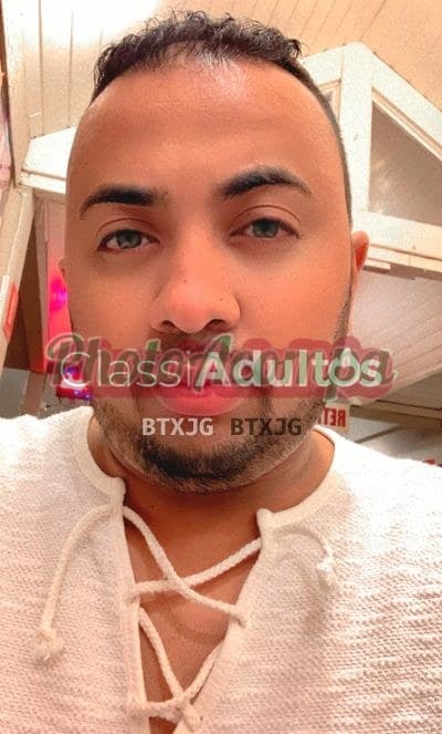 Dénis — acompanhante masculino em Belford Roxo