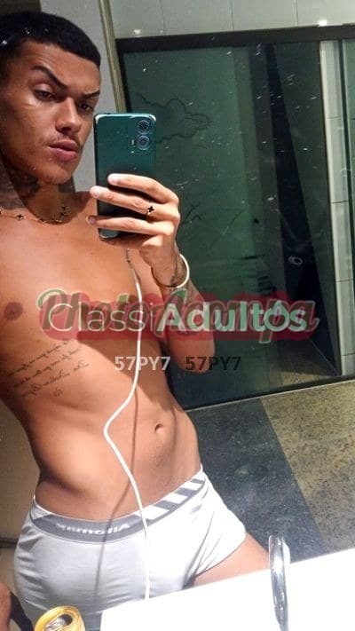 Dick — acompanhante masculino em Guarujá
